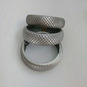 Silver Textured Bracelet